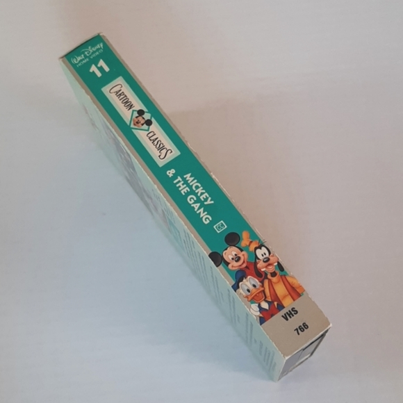 Walt Disney Cartoon Classics #1 Here's Mickey & #11 Mickey & The Gang VHS Bundle - Picture 4 of 13